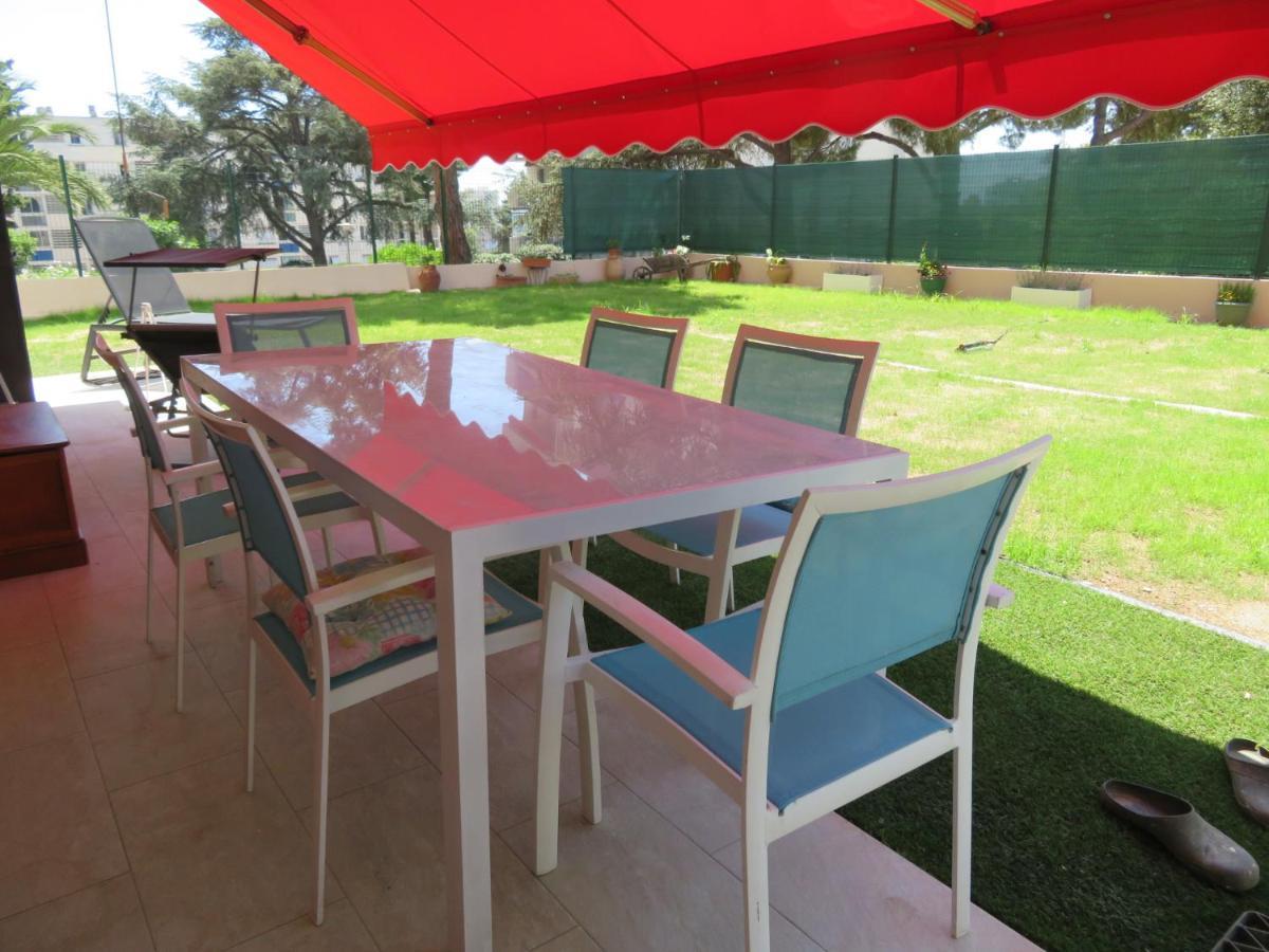 Superbe Rez De Jardin Dans Residence Au Calme ニース エクステリア 写真