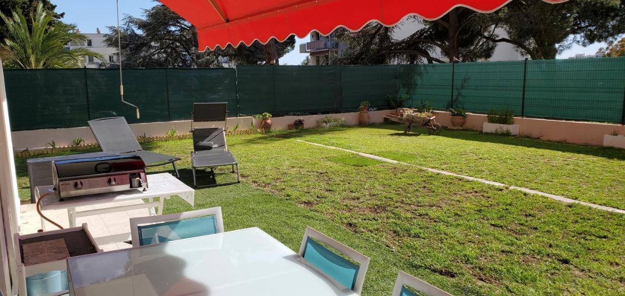 Superbe Rez De Jardin Dans Residence Au Calme ニース エクステリア 写真